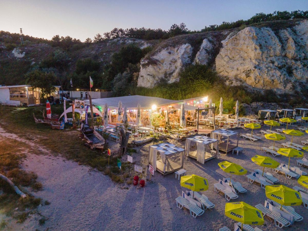 Camping Saint George Topola Eksteriør billede