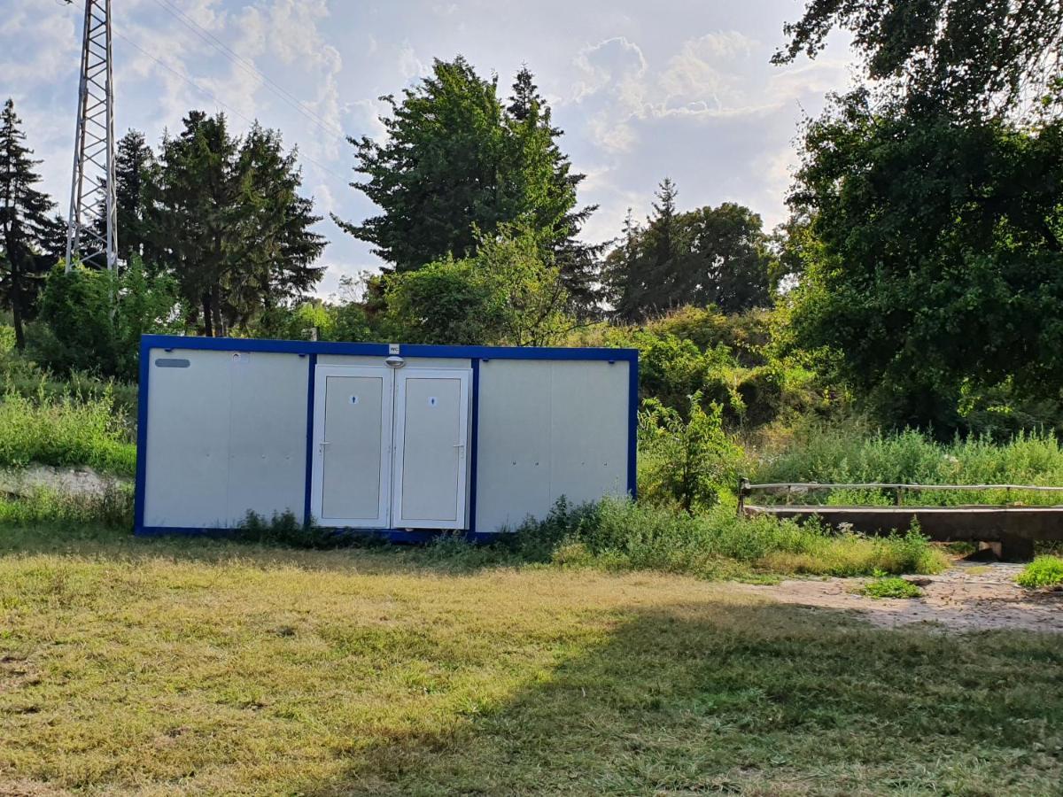 Camping Saint George Topola Eksteriør billede